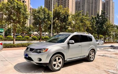 r1014838-mitsubishi-outlander-2008_0
