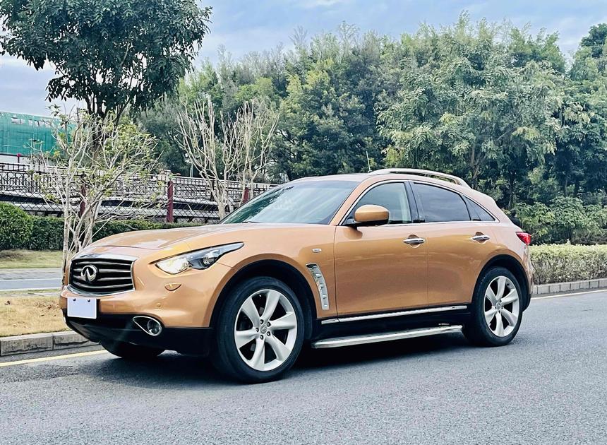 r1014841-infiniti-fx-2013_0