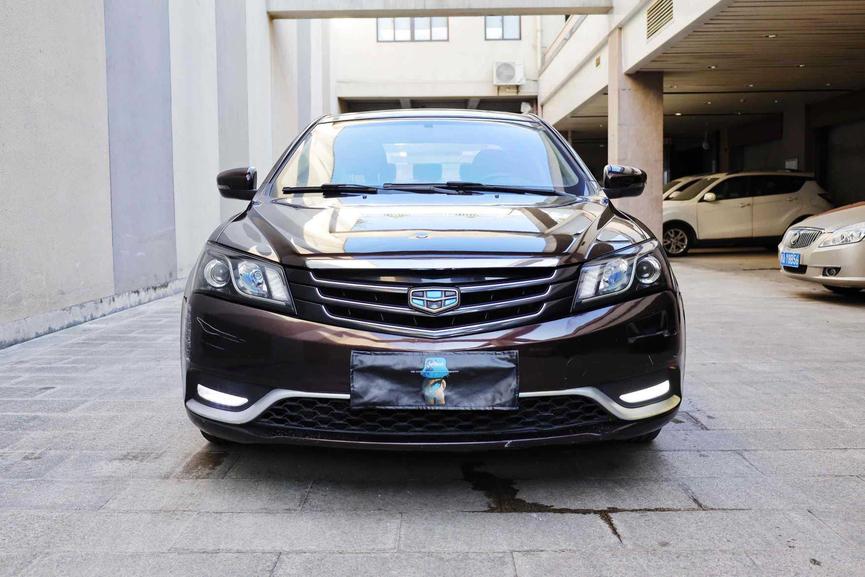 r1014852-geely-emgrand-2015_0