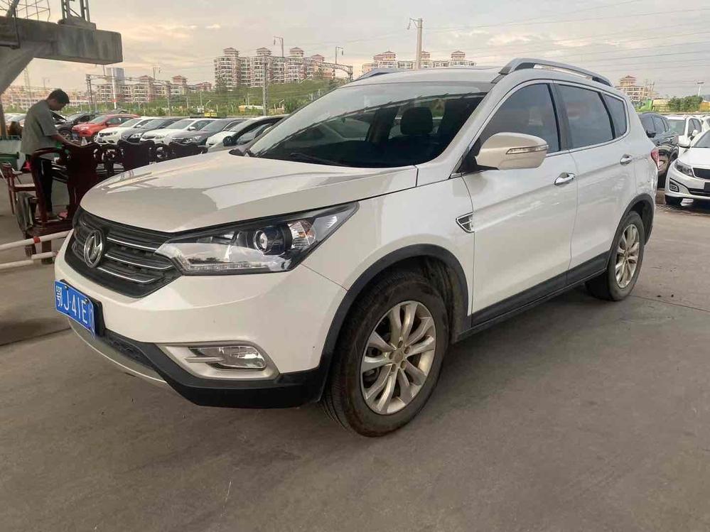 r1014854-dongfeng-aeolus-ax7-2016_0
