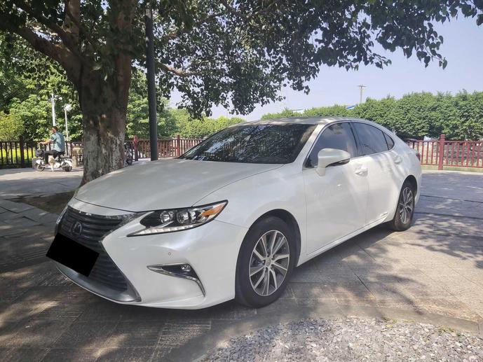 r1014888-lexus-es-2016_0