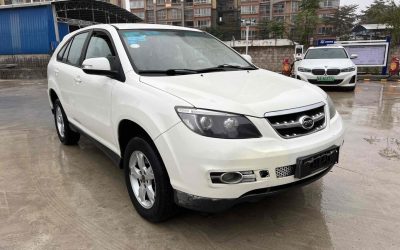 r1014933-byd-s6-2013_0