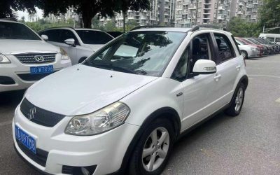 r1014936-suzuki-sx4-2010_0