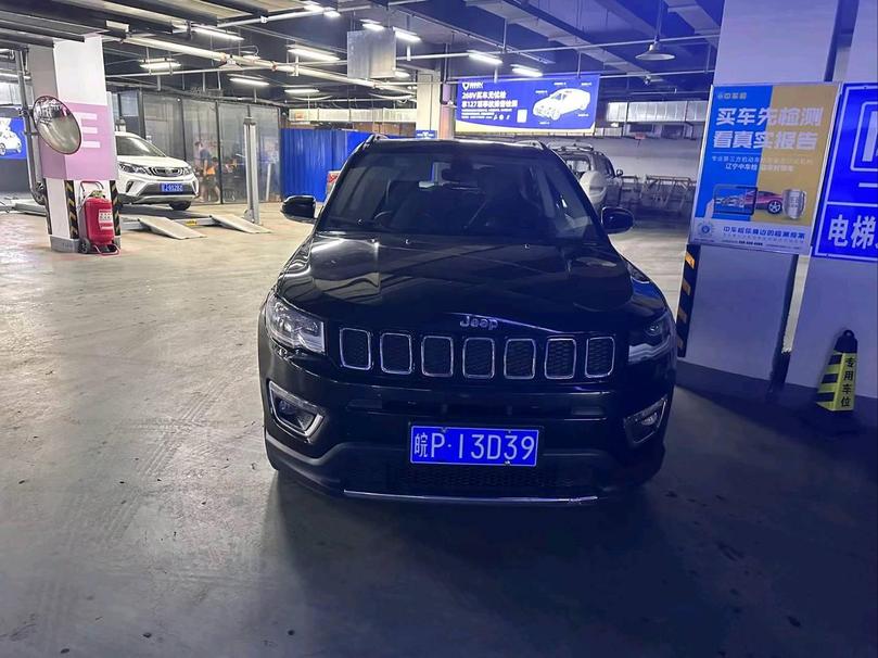 r1015042-jeep-compass-2018_0