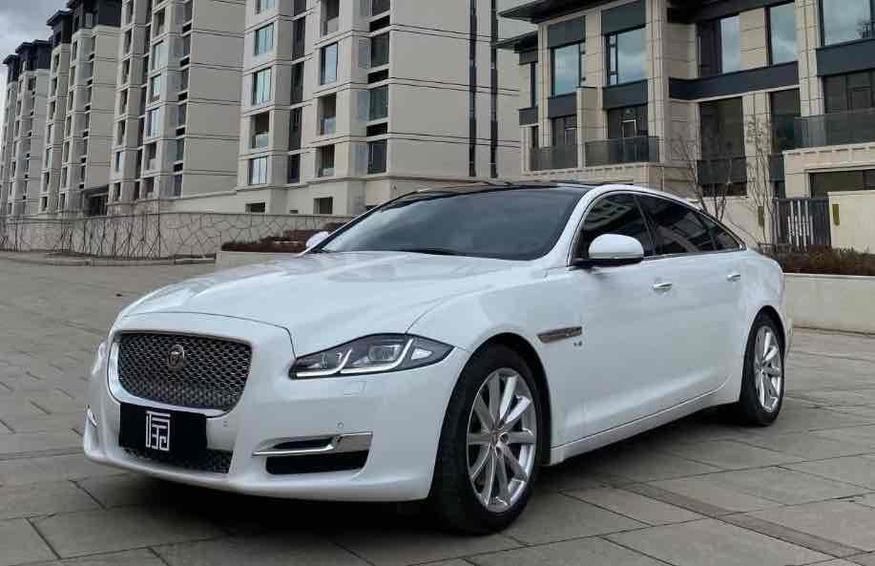 r1015111-jaguar-xj-2016_0