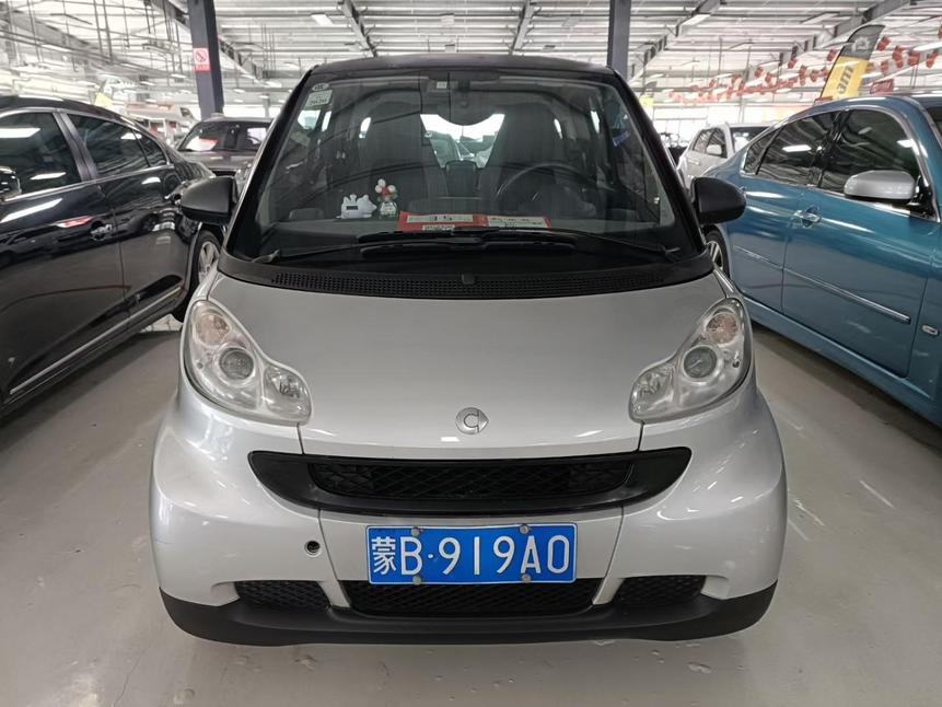 r1015207-smart-fortwo-2010_0