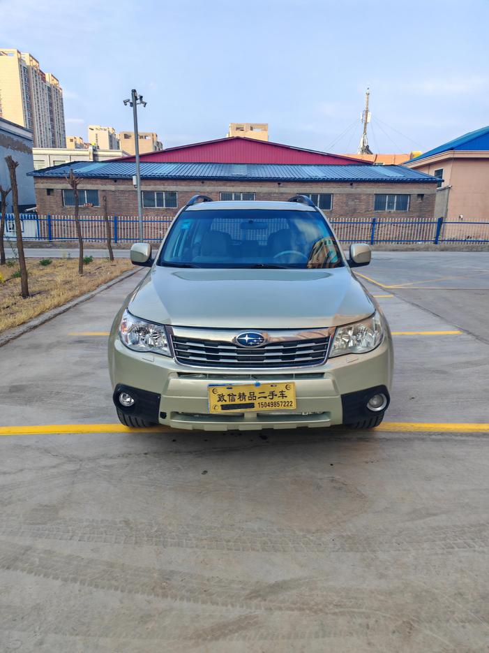 r1015255-subaru-forester-2010_0