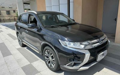 r1015265-mitsubishi-outlander-2017_0