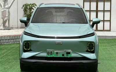 r1015357-geely-geometry-e-firefly-2022_0