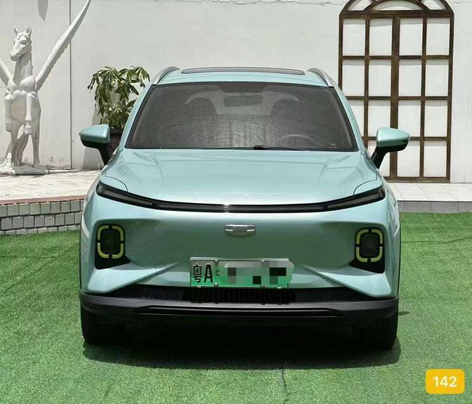 r1015357-geely-geometry-e-firefly-2022_0