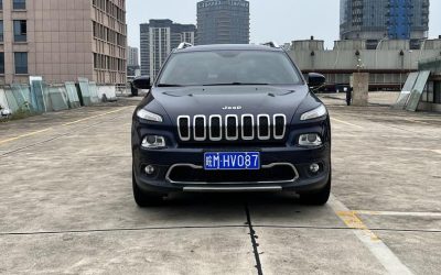 r1015386-jeep-cherokee-2016_0