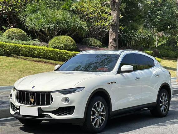 r1015406-maserati-levante-2017_0
