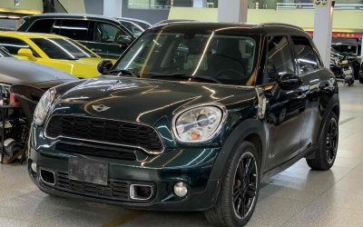 r1015412-mini-countryman-2011_0