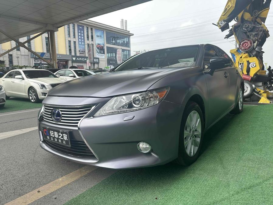r1015415-lexus-es-2013_0