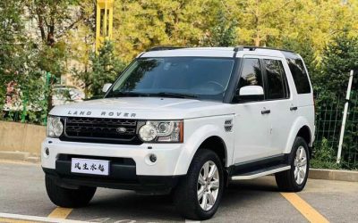r1015459-land-rover-discovery-2014_0