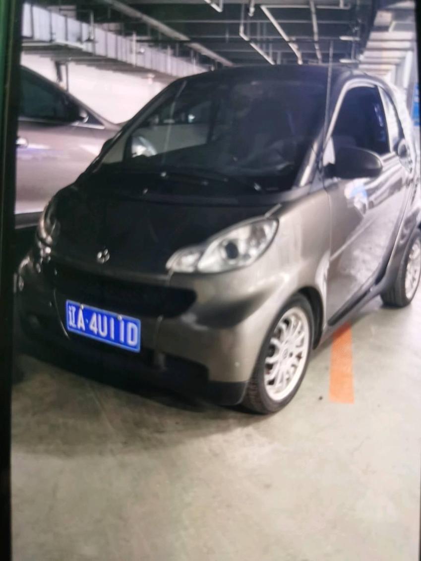 r1015486-smart-fortwo-2011_0