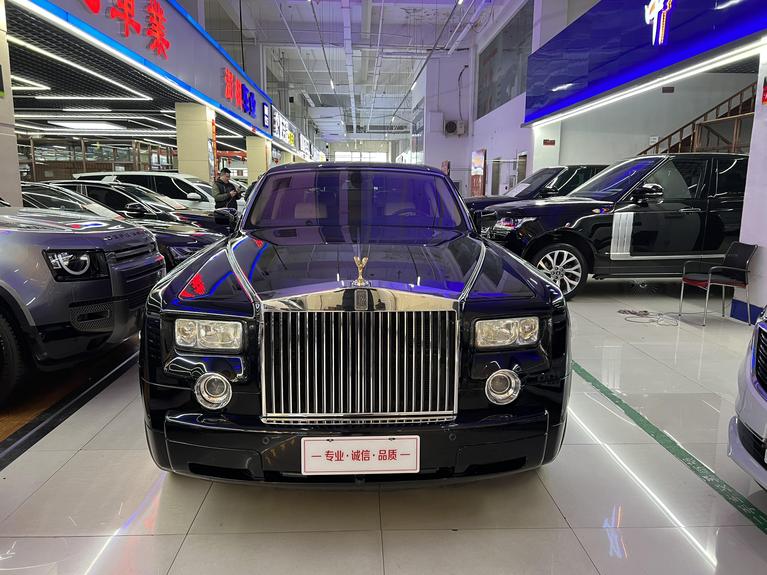 r1015594-rolls-royce-phantom-2008_0