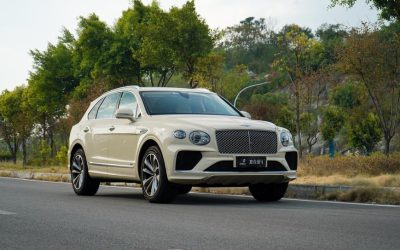 r1015640-bentley-bentayga-2021_0