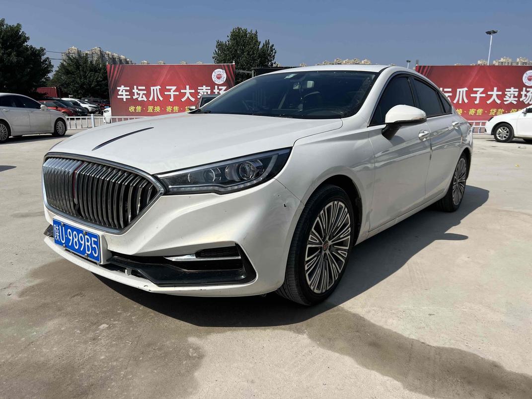 r1015700-hongqi-h5-2022_0
