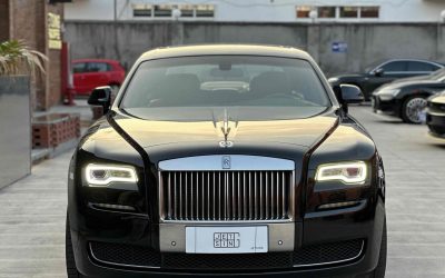 r1015741-rolls-royce-ghost-2015_0