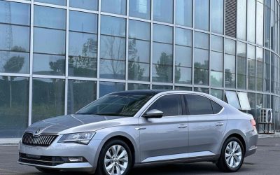 r1015800-skoda-superb-2018_0