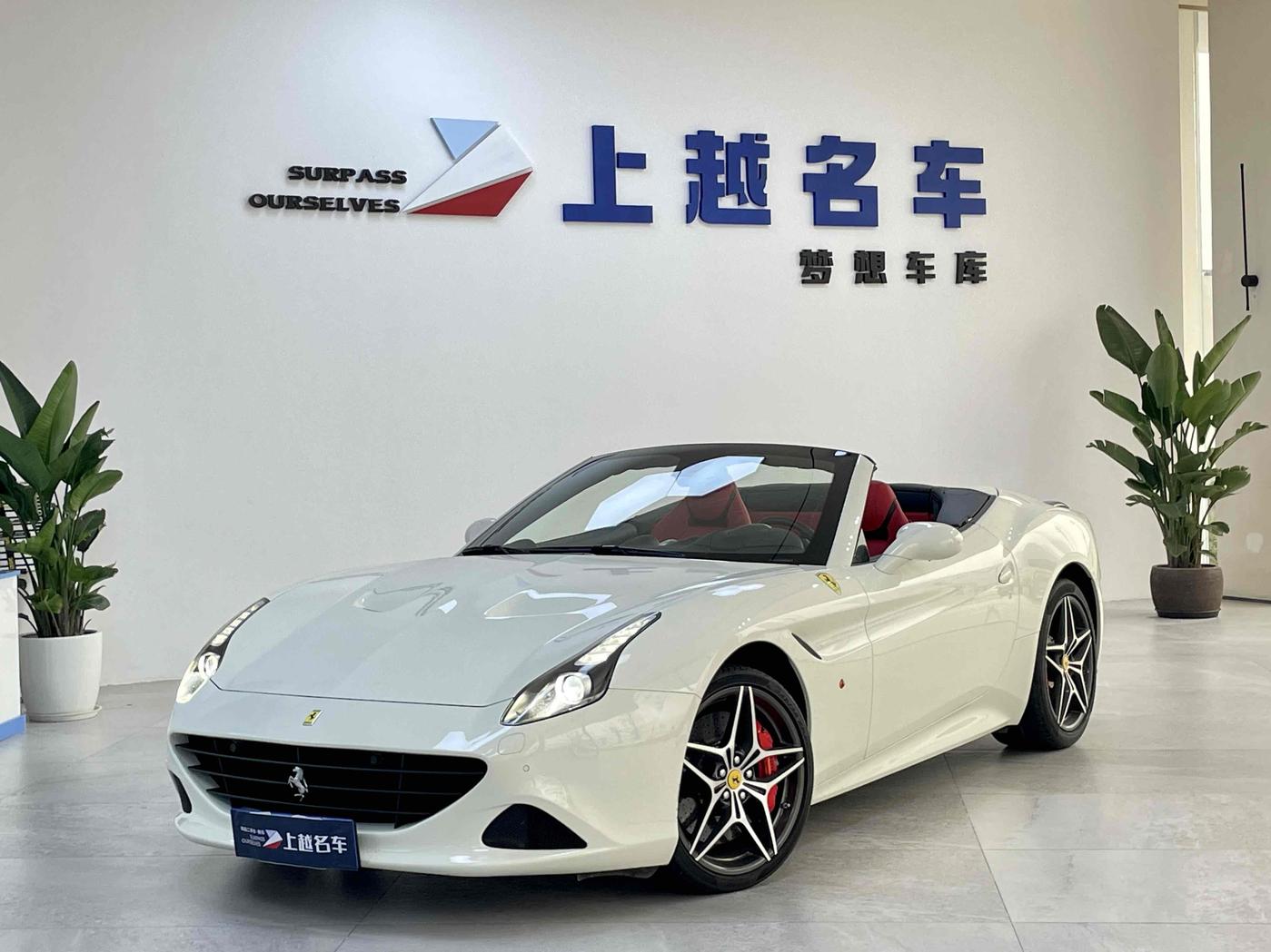 r1015842-ferrari-california-t-2017_0
