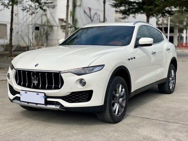 r1015913-maserati-levante-2021_0