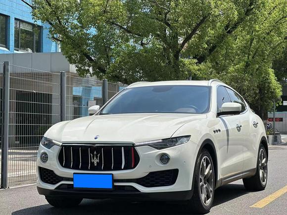 r1015914-maserati-levante-2021_0