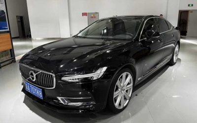 r1015919-volvo-s90-2018_0