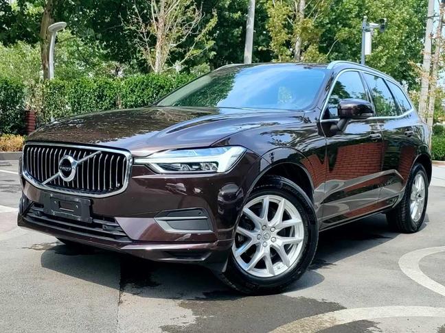 r1015926-volvo-xc60-2018_0