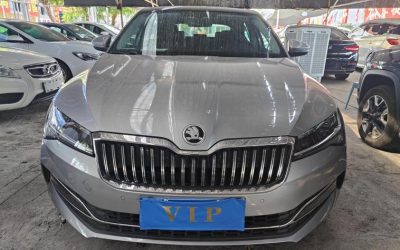 r1015937-skoda-superb-2019_0