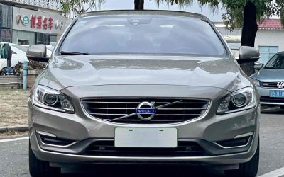 r1016007-volvo-s60-2015_0
