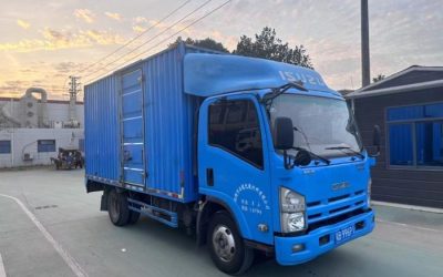 r209542-isuzu-kv100-2019_1