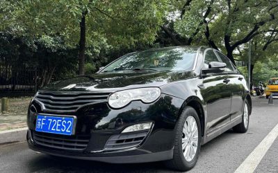 r218515-roewe-550-2012_0