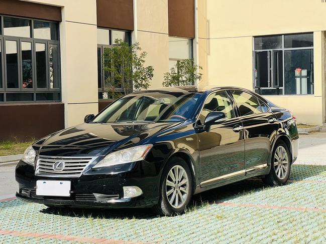 r219760-lexus-es-2010_0