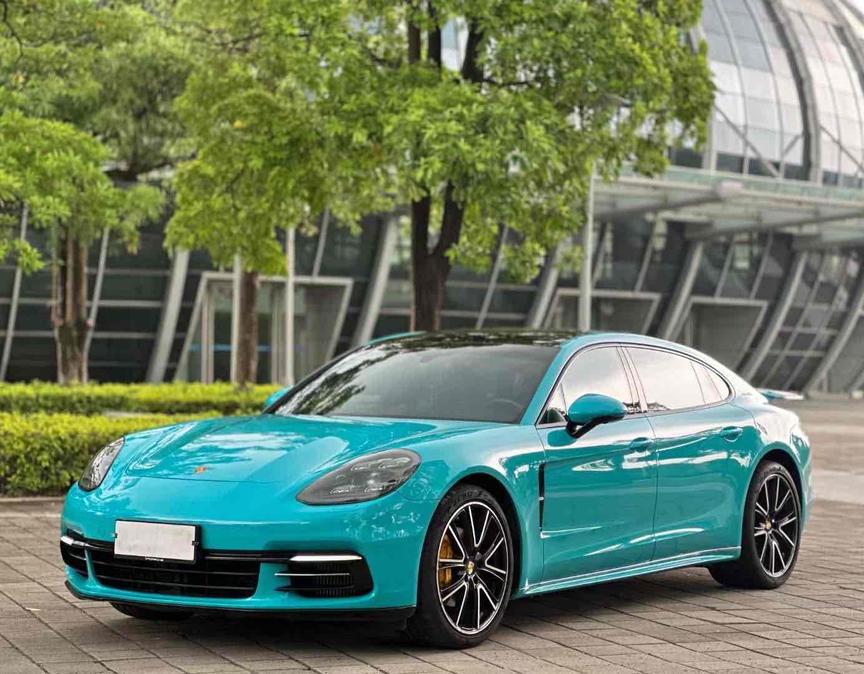 r1013218-porsche-panamera-2020_0