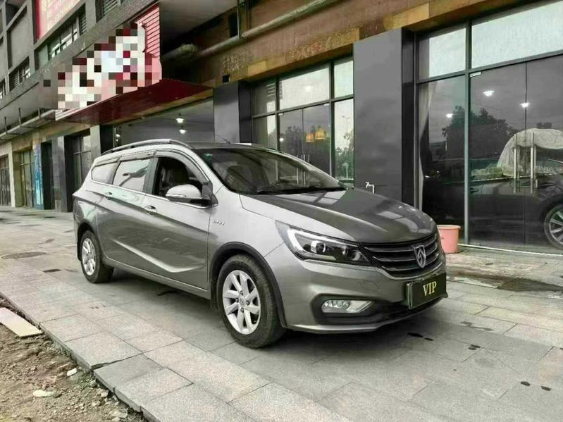r1013234-baojun-310w-2018_0