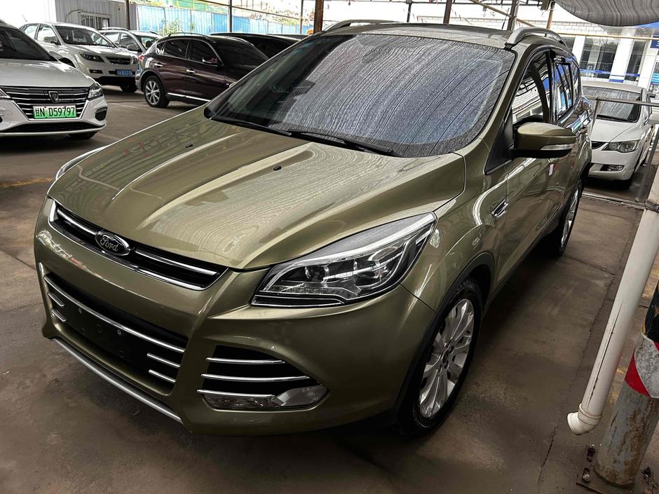 r1013240-ford-kuga-2014_0