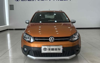 r1013292-volkswagen-polo-2016_0