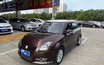 r1013311-suzuki-swift-2012_0