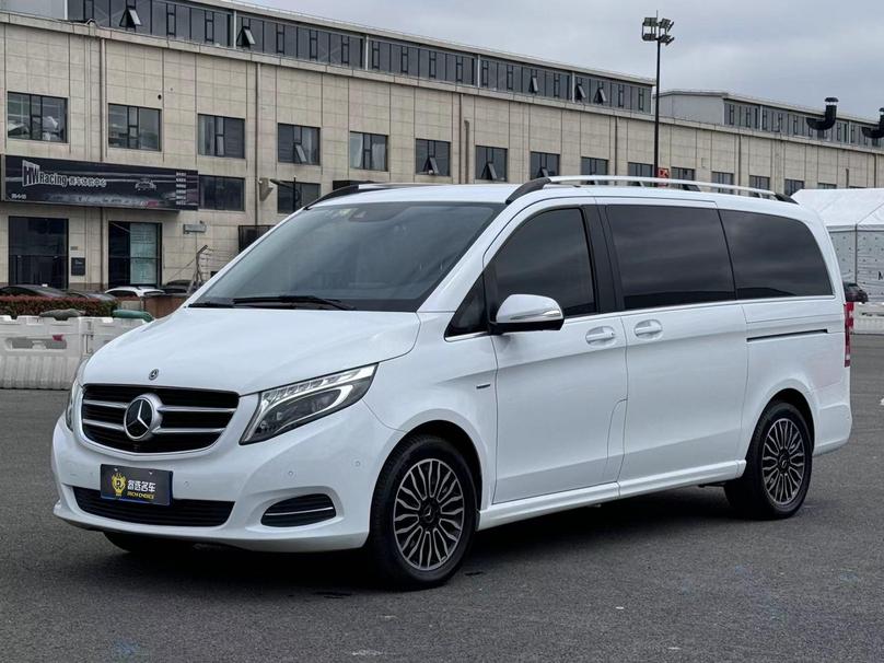 r1013584-mercedes-benz-v-class-2018_0