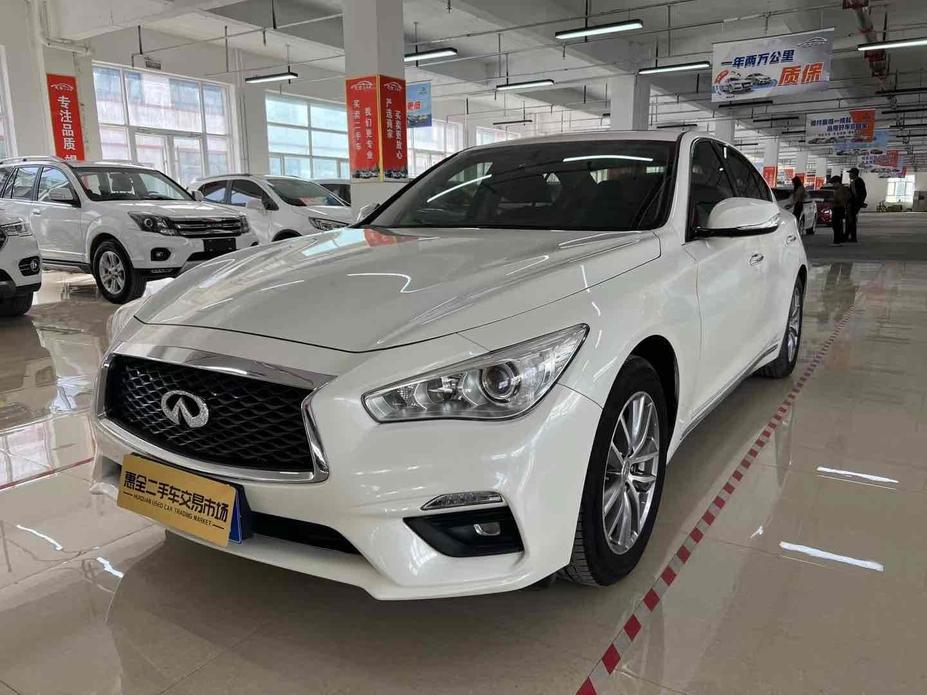 r1013628-infiniti-q50l-2020_0