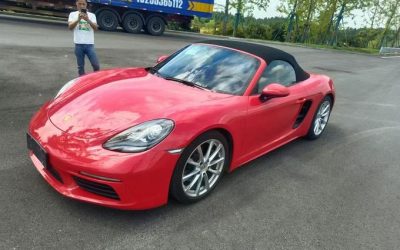 r1013713-porsche-718-2017_0