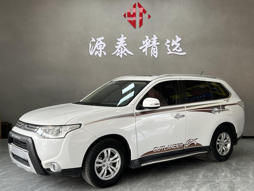 r1013806-mitsubishi-outlander-2015_0