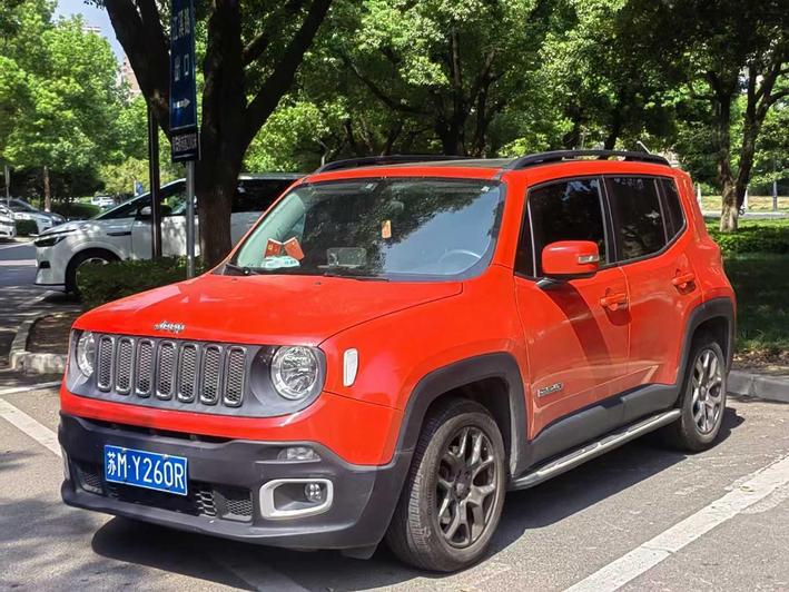 r1013832-jeep-renegade-2018_0