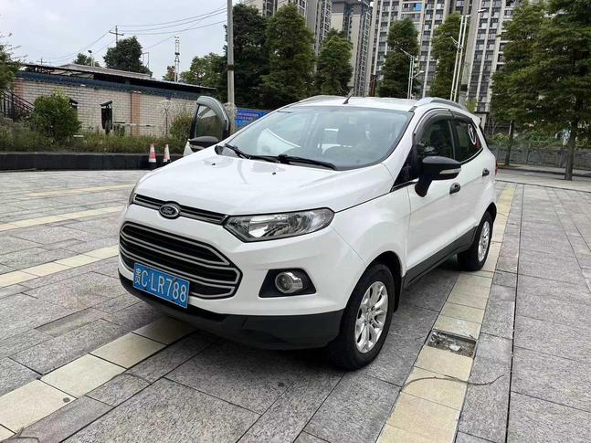 r1013836-ford-ecosport-2014_0