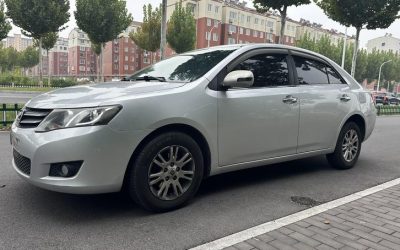r1013861-zotye-z300-2015_0