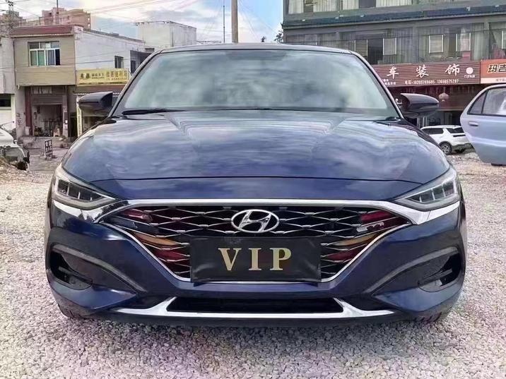 r1013978-hyundai-lafesta-2019_0