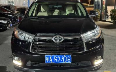 r1014048-toyota-highlander-2016_0