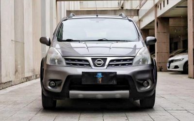 r1014099-nissan-livina-2012_0